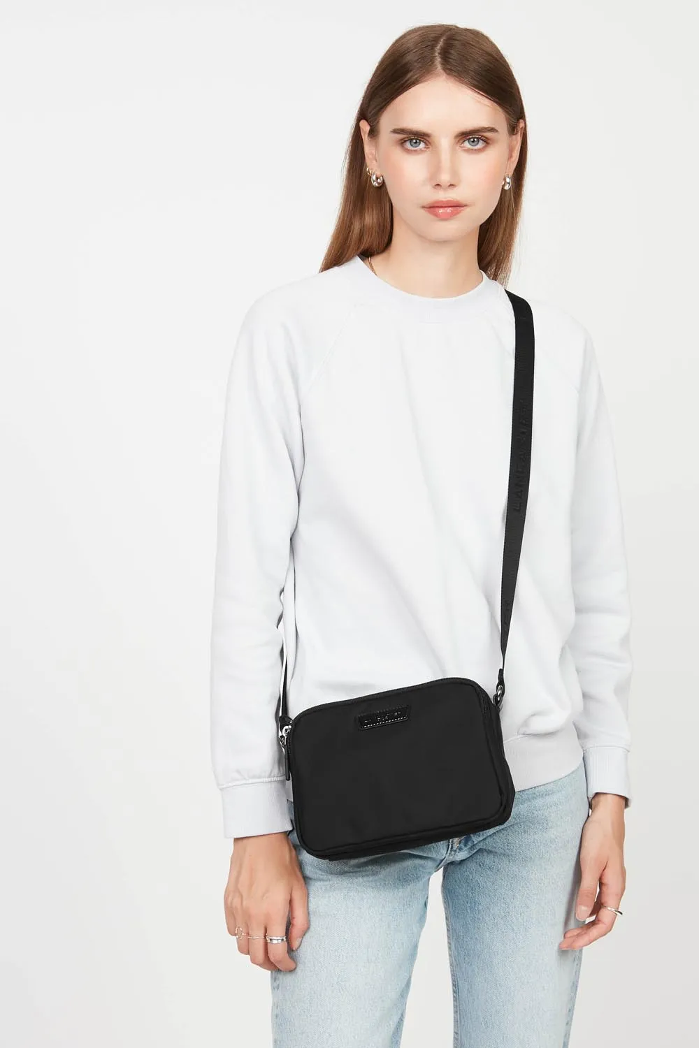 Basic Verni Crossbody Bag