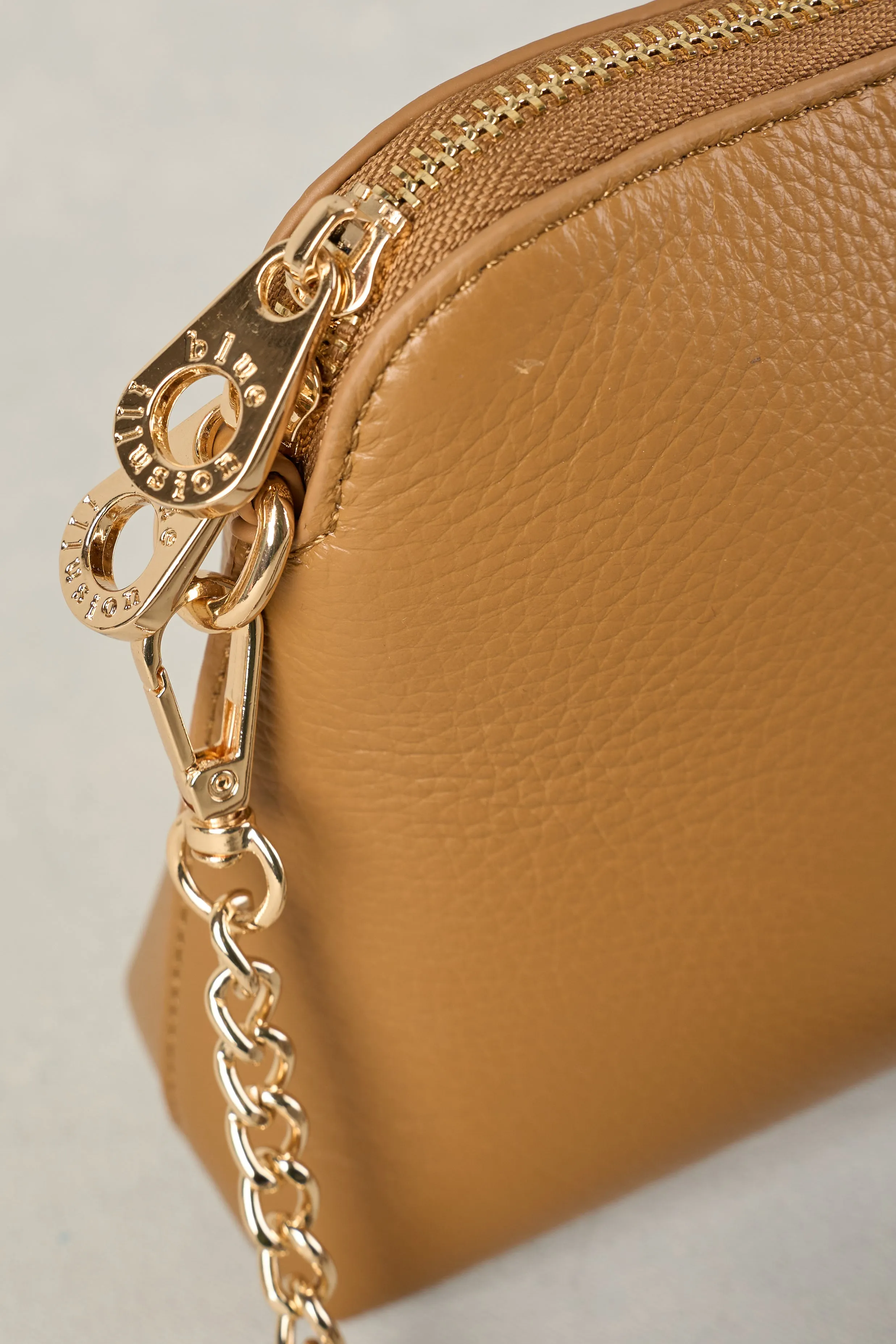 Beverly Bee Crossbody Bag - Tan