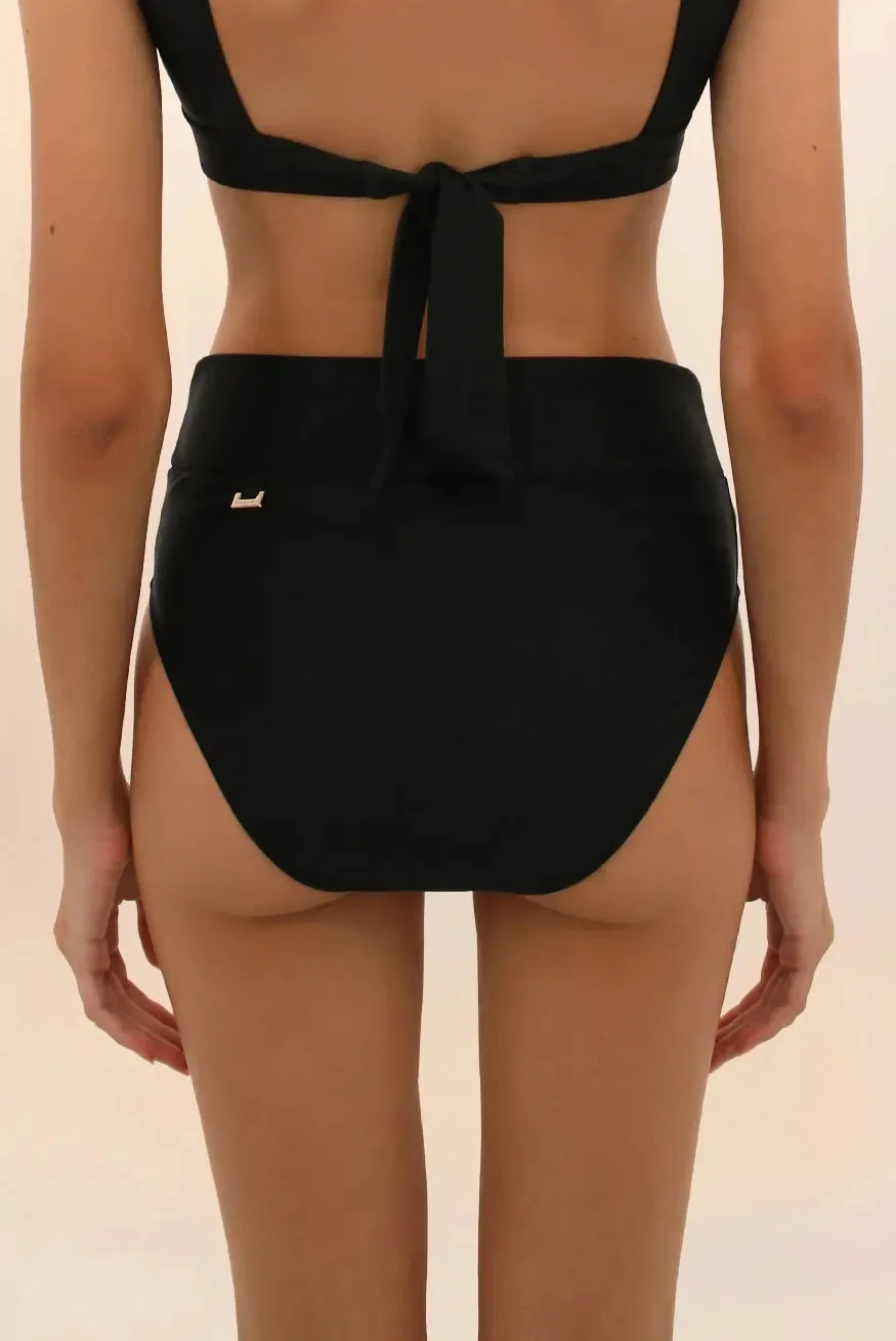 BLACK GIRDLE UNDERWEAR