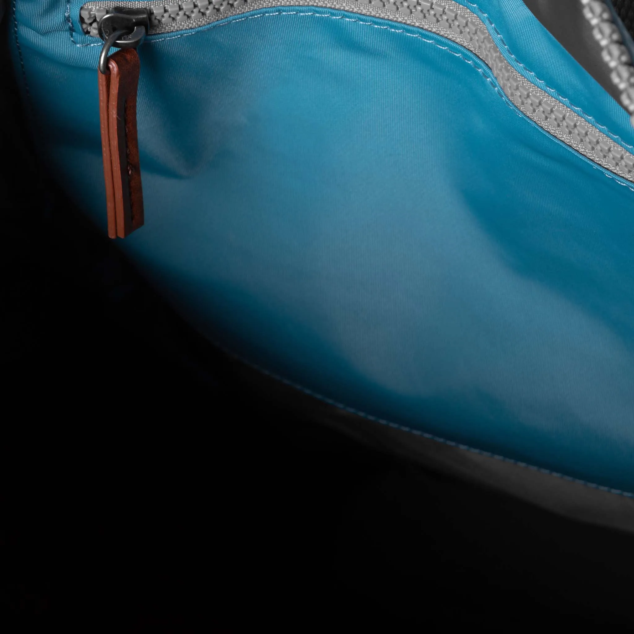 Canfield B Petrol Recycled Nylon