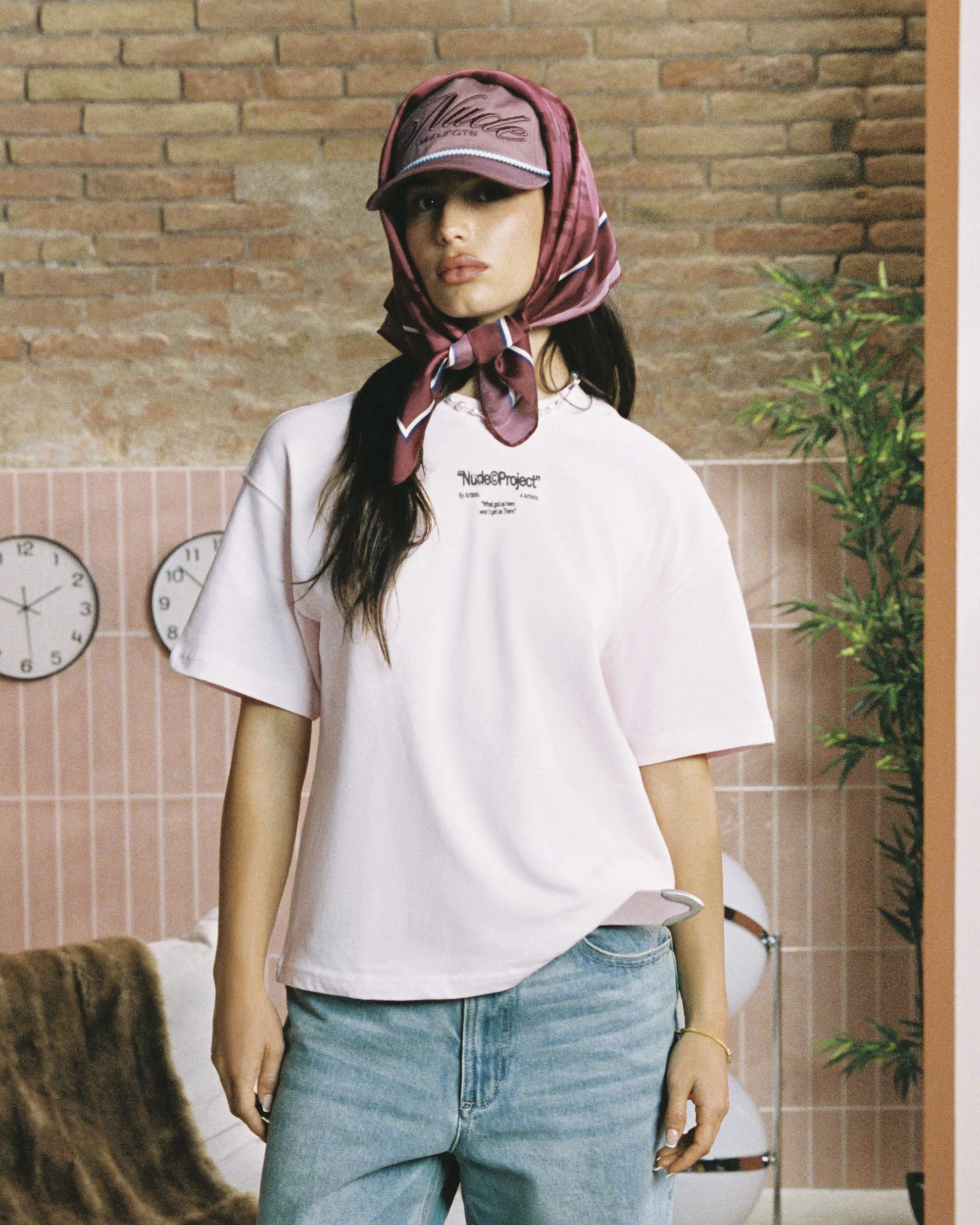 Classic Handkerchief Logo Burgundy