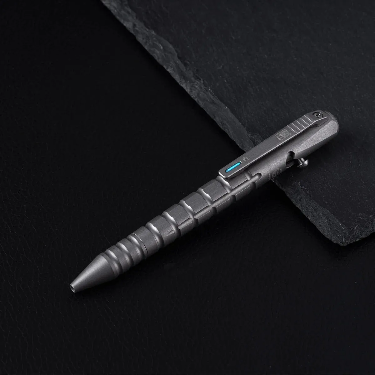 Commander C10 (G2) Titanium Bolt-action Tactical Pen | Gen 2