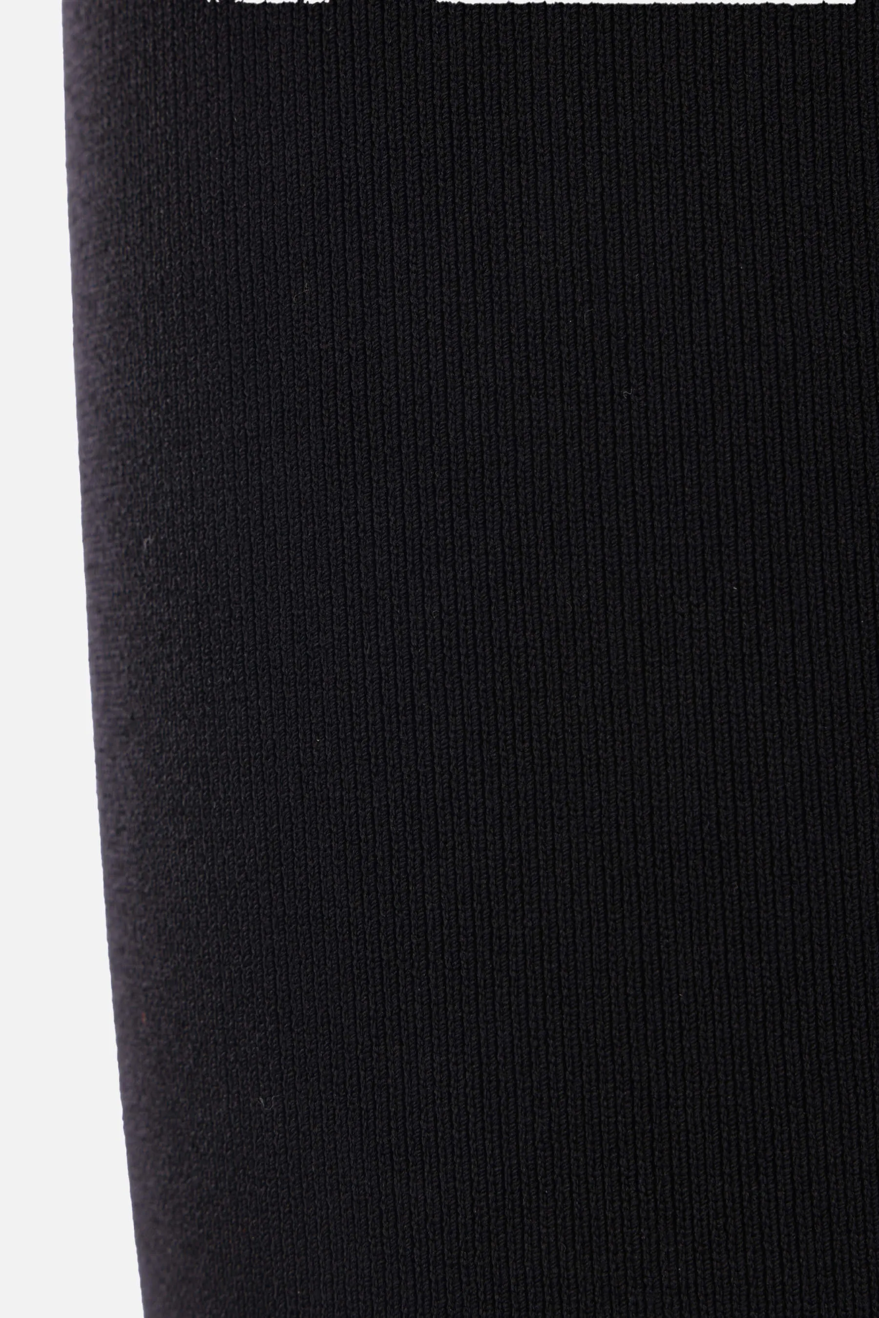 compact knit capri trousers