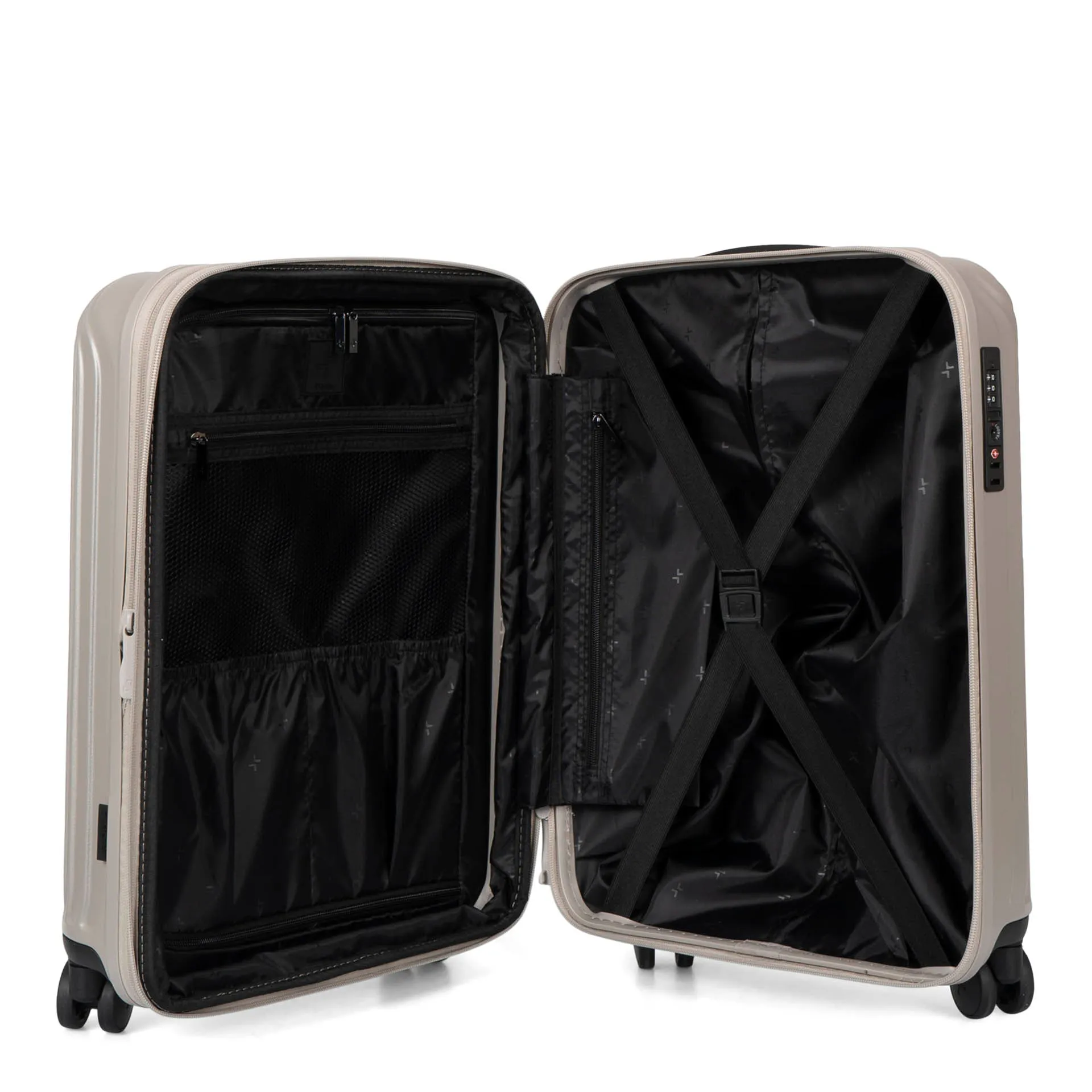 Dune Hardside 21.5in Carry-On Luggage