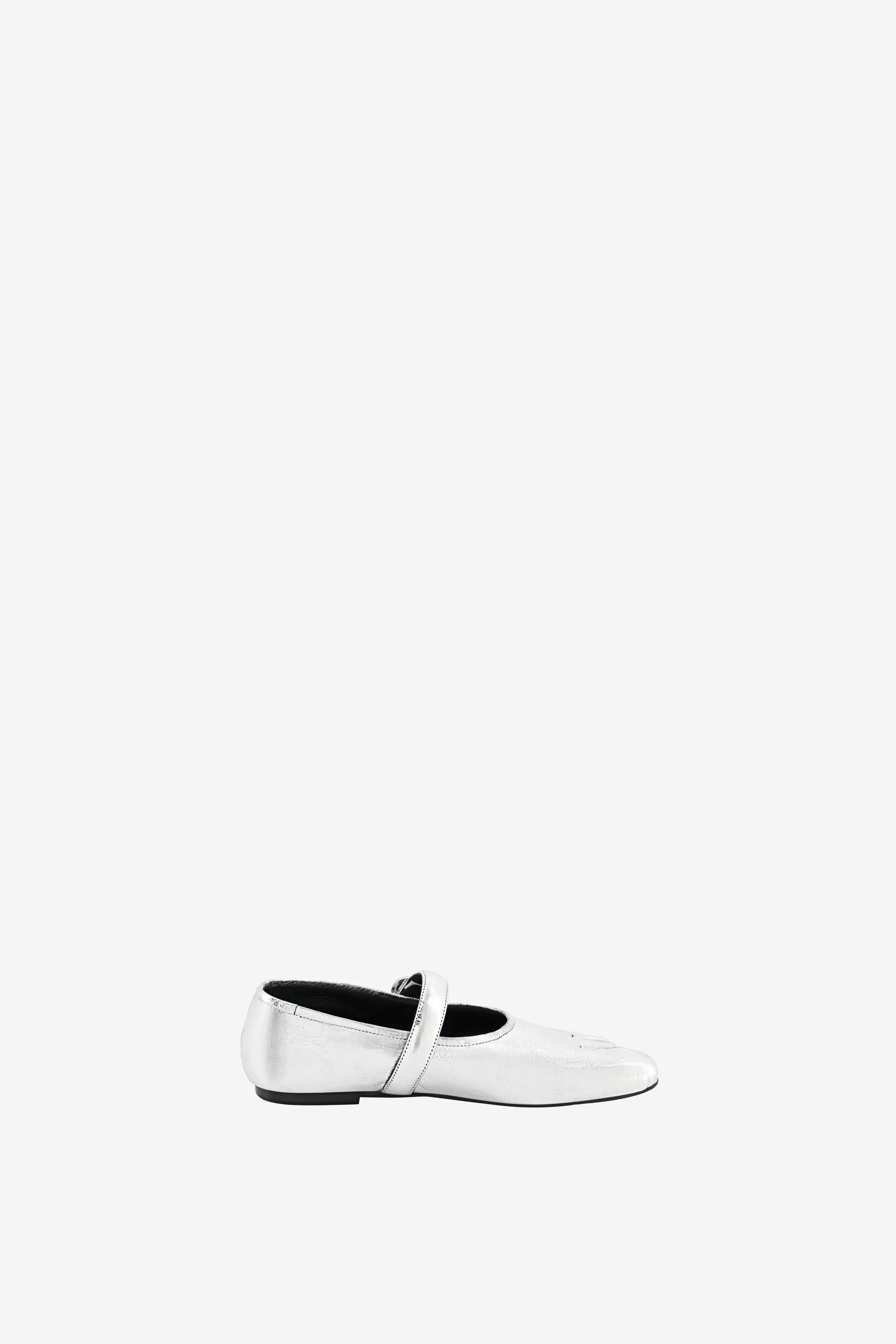 Five-Toe Ballerina Belt Flat