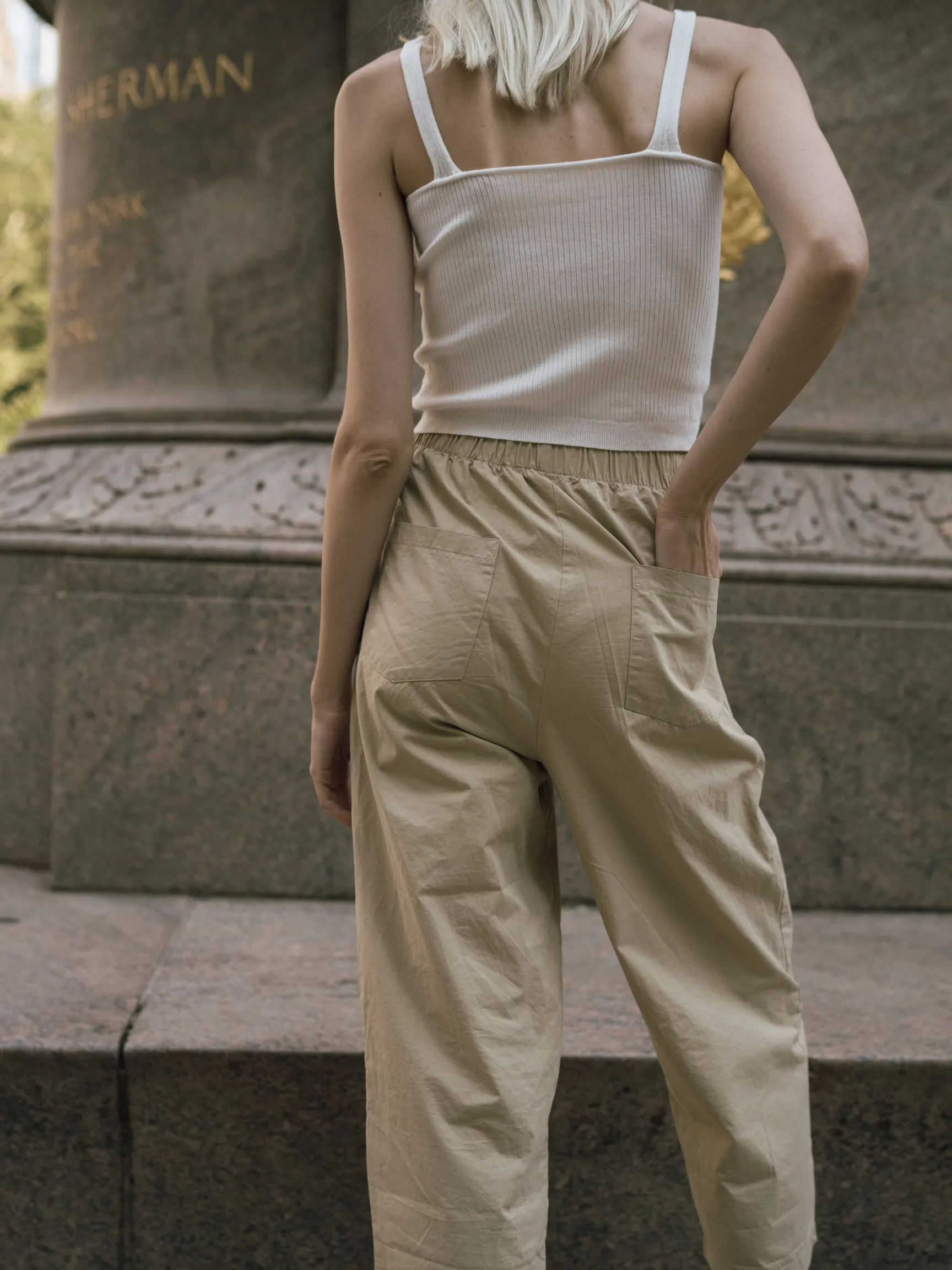 High-waisted Khaki Trousers (Final Sale)