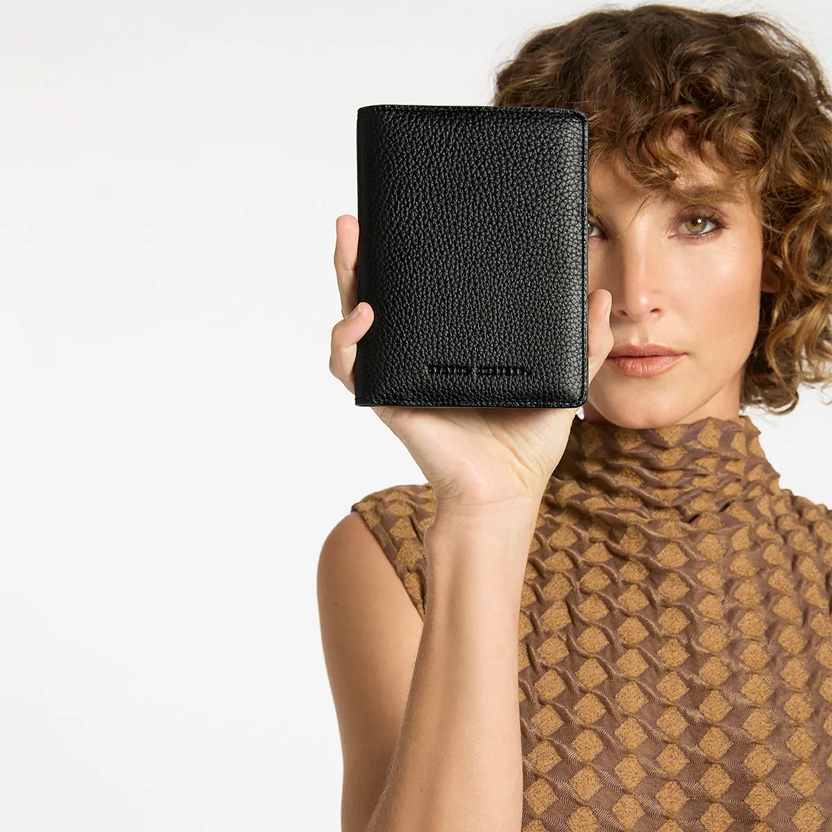 In Transit Passport Wallet - Black