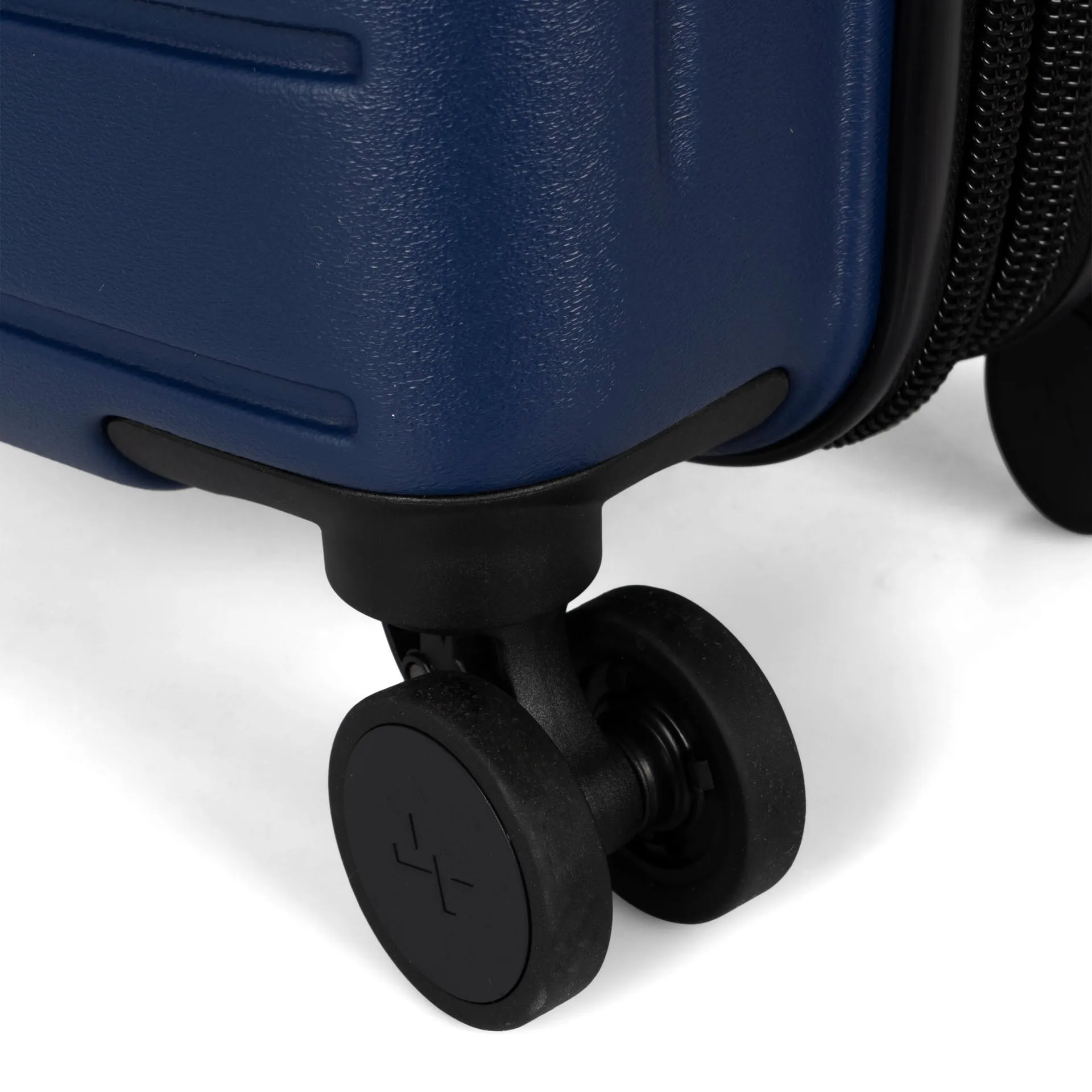 Legend Hardside 20 Carry-On Luggage