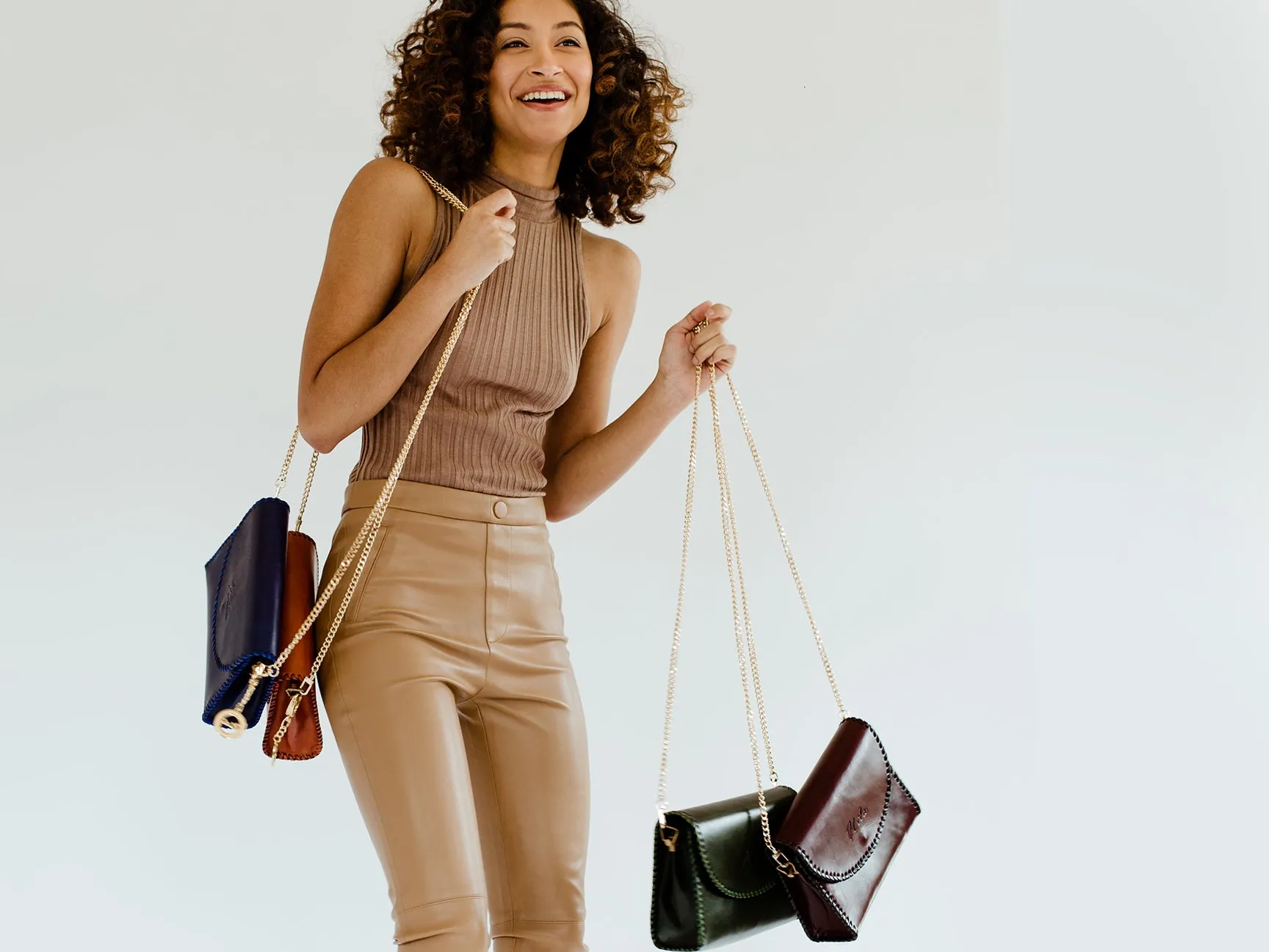 Nila Classic Sculpted Bag