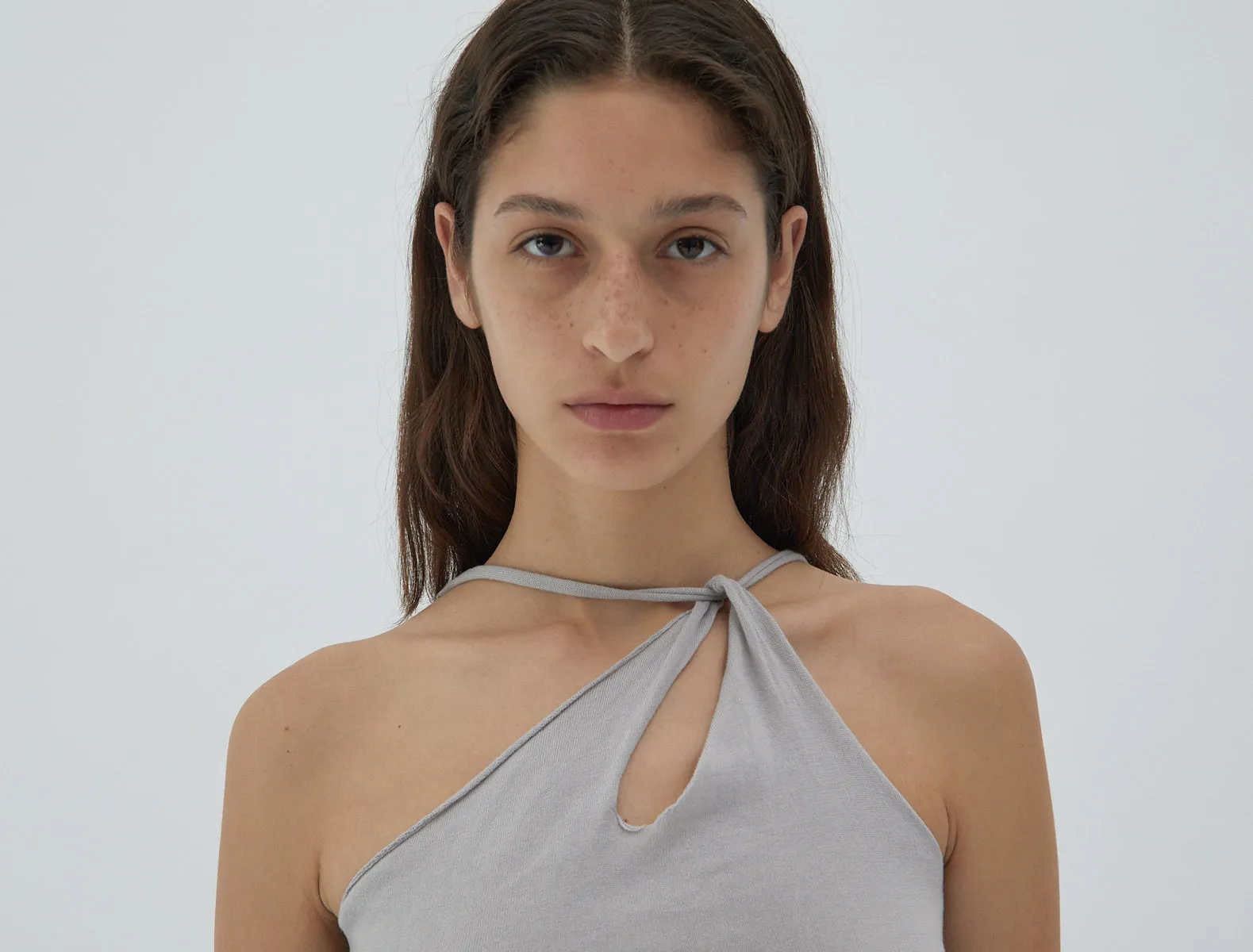no 2441 / Nomi
