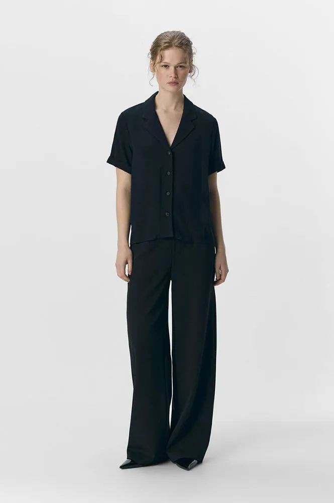 Object Sanne Black Shirt