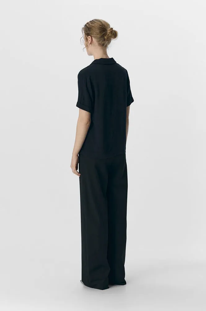 Object Sanne Black Shirt