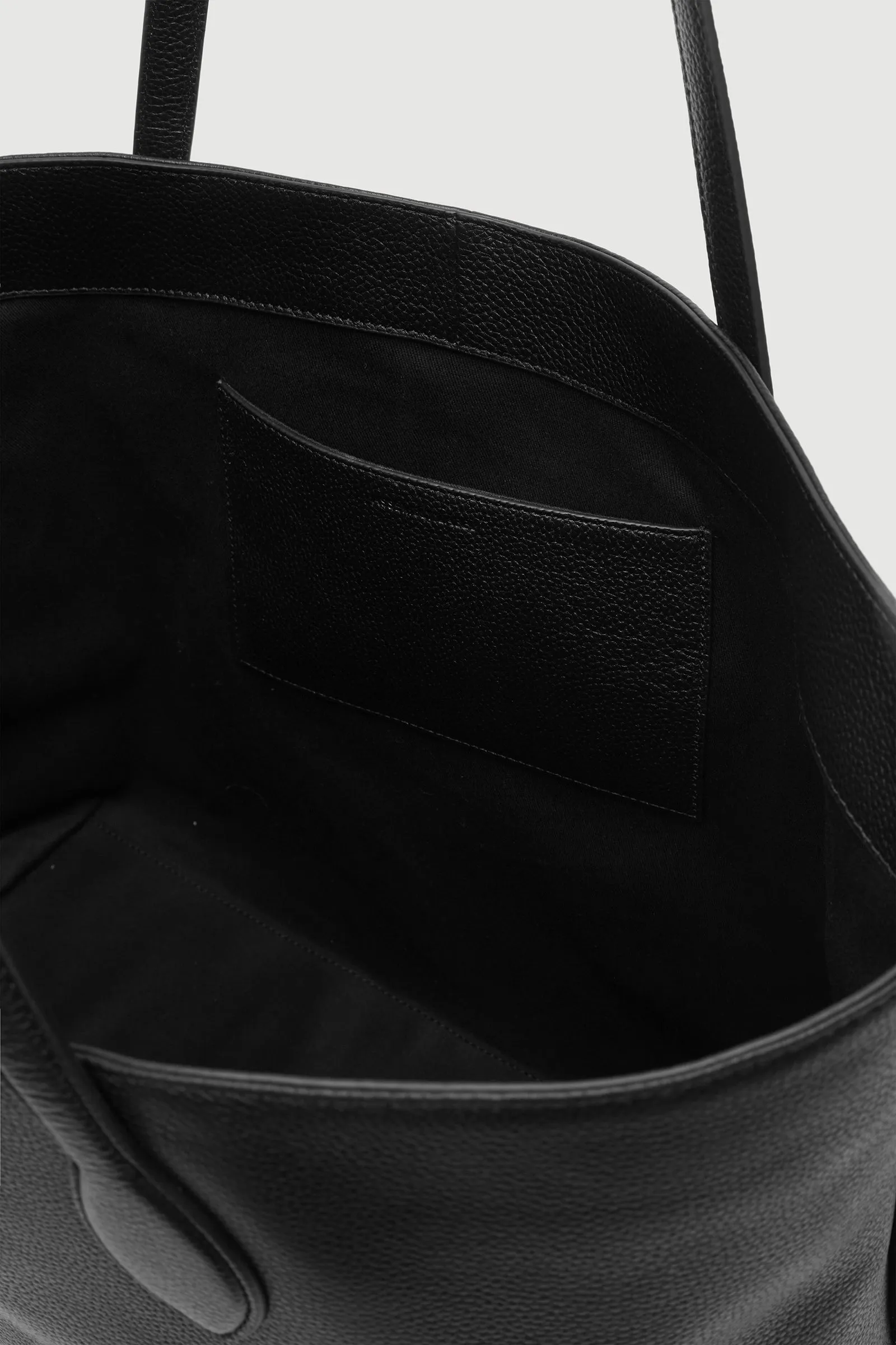 Olivia Leather Tote Bag
