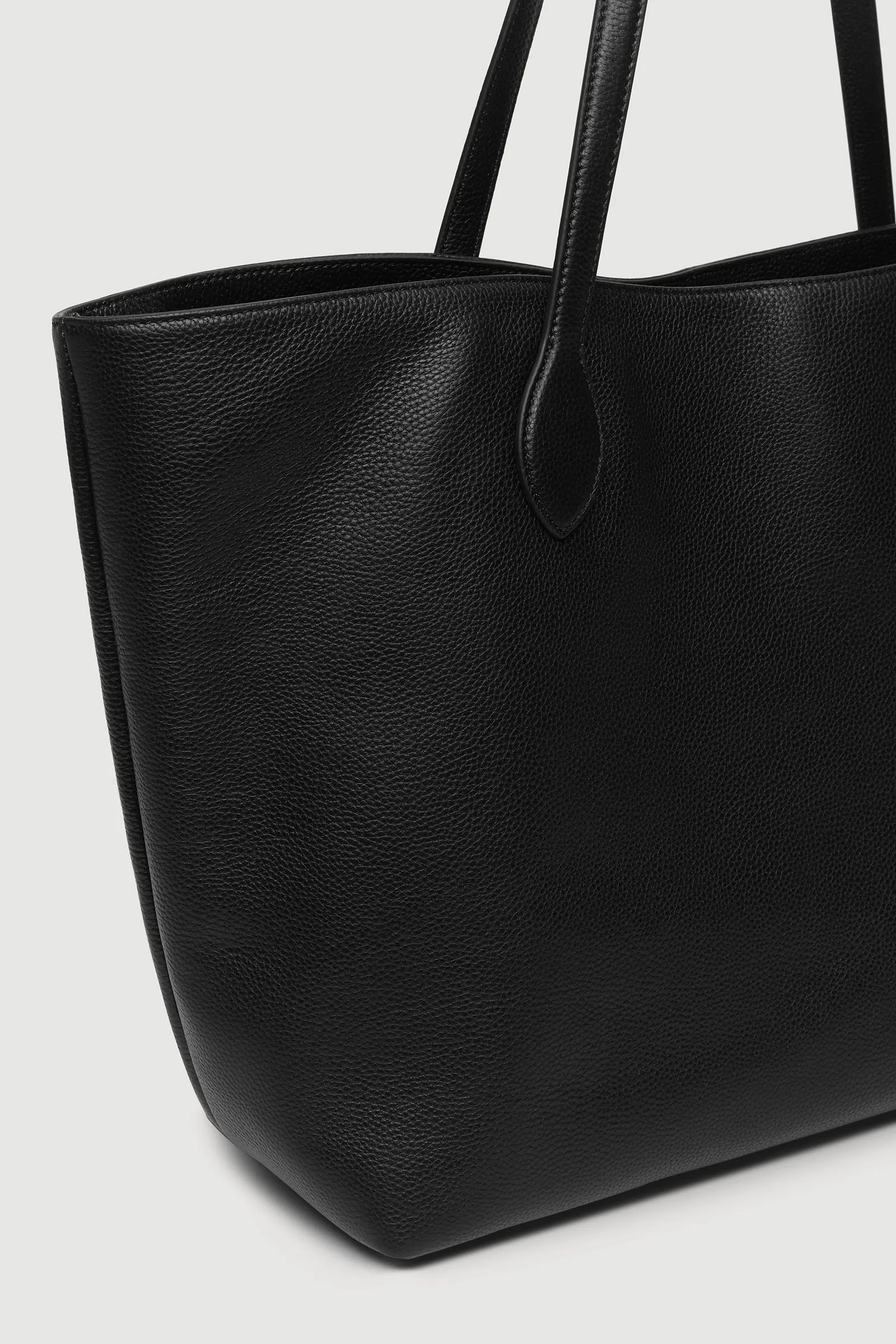 Olivia Leather Tote Bag