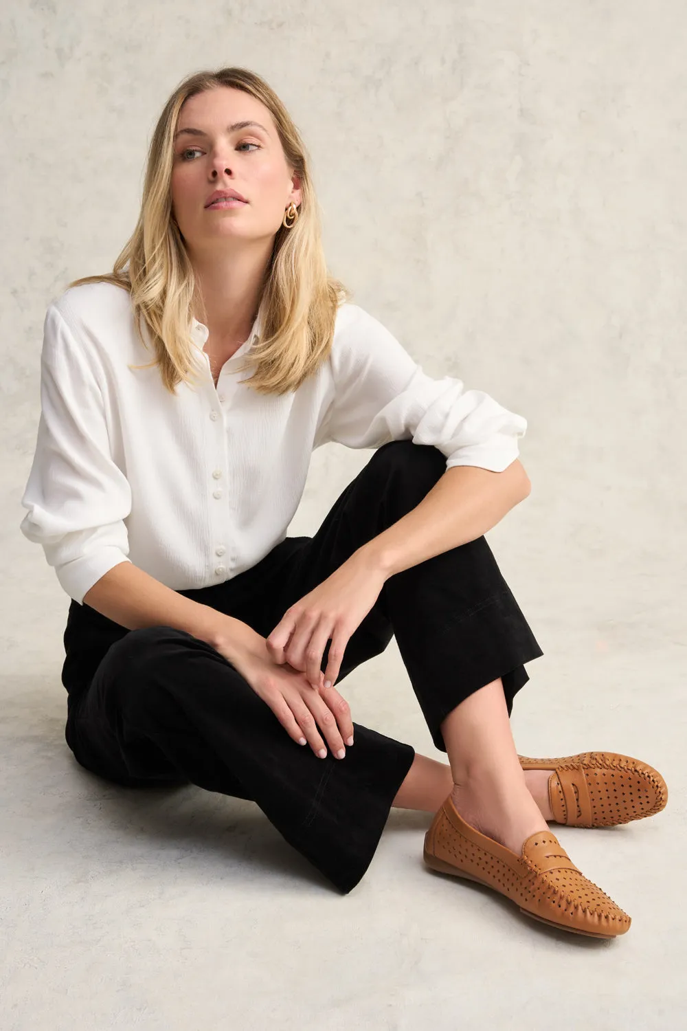 Perforated Leather Loafer - Tan