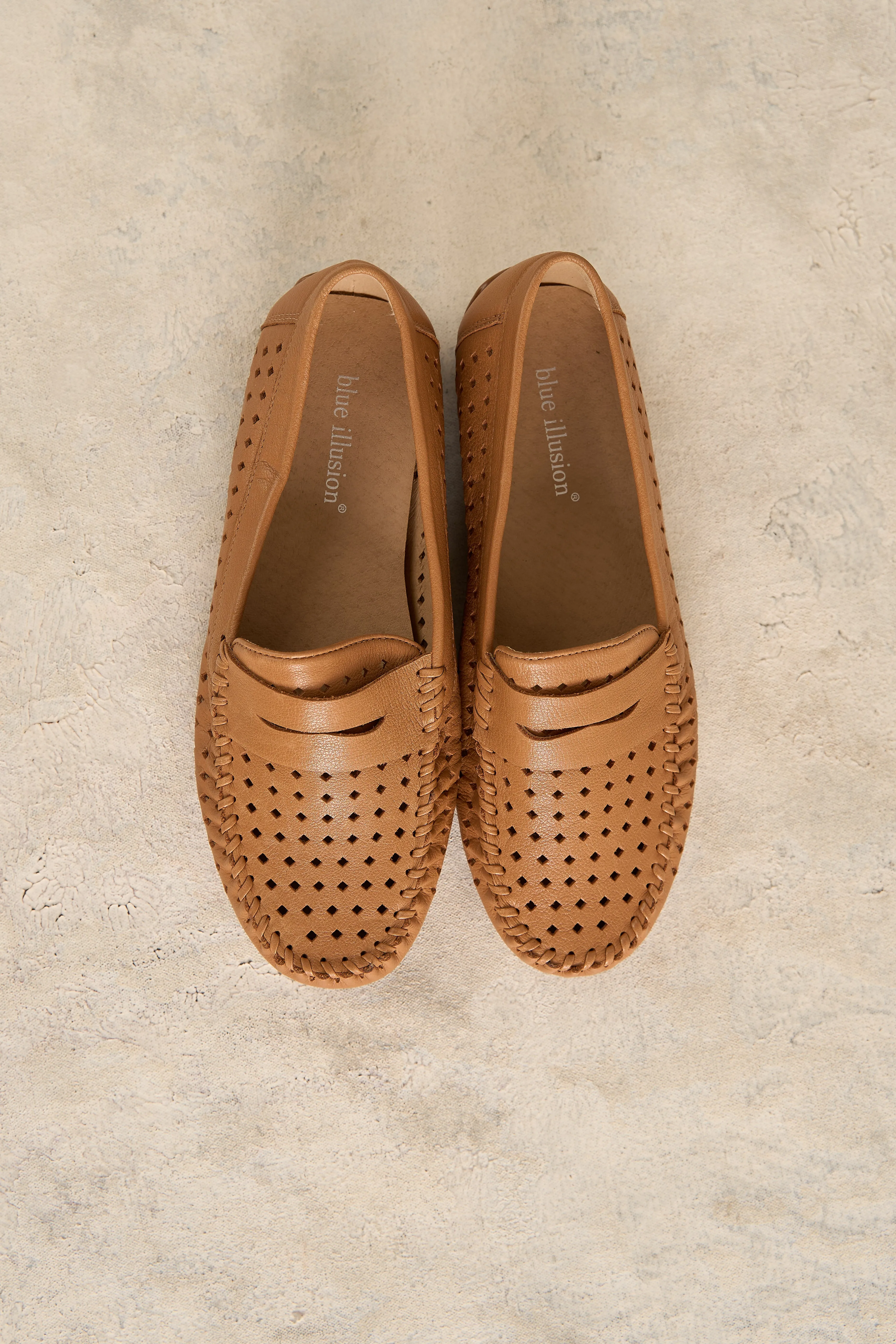Perforated Leather Loafer - Tan
