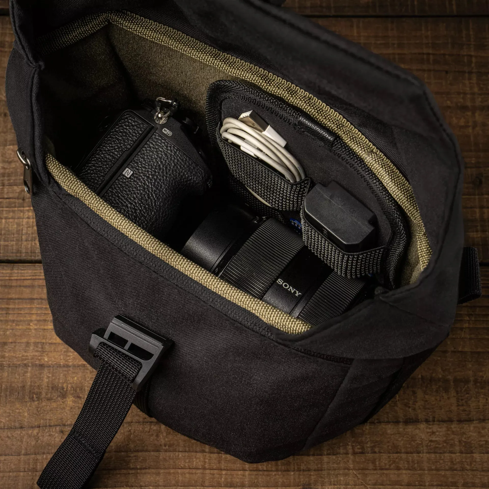 Pilot Travel Camera Bag Upgraded | 3.5L