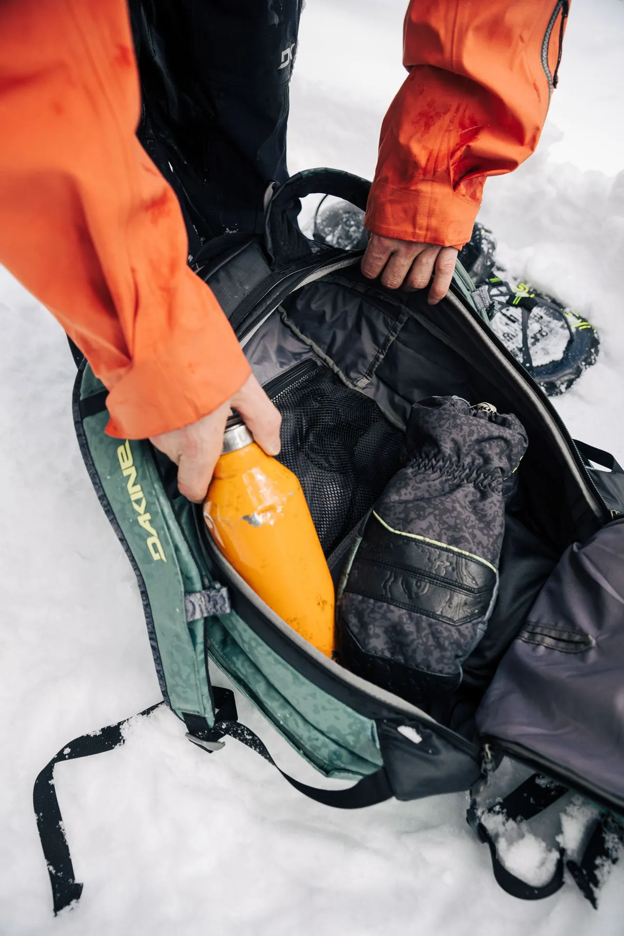 Team Excursion GORE-TEX Mitt - Louif Paradis