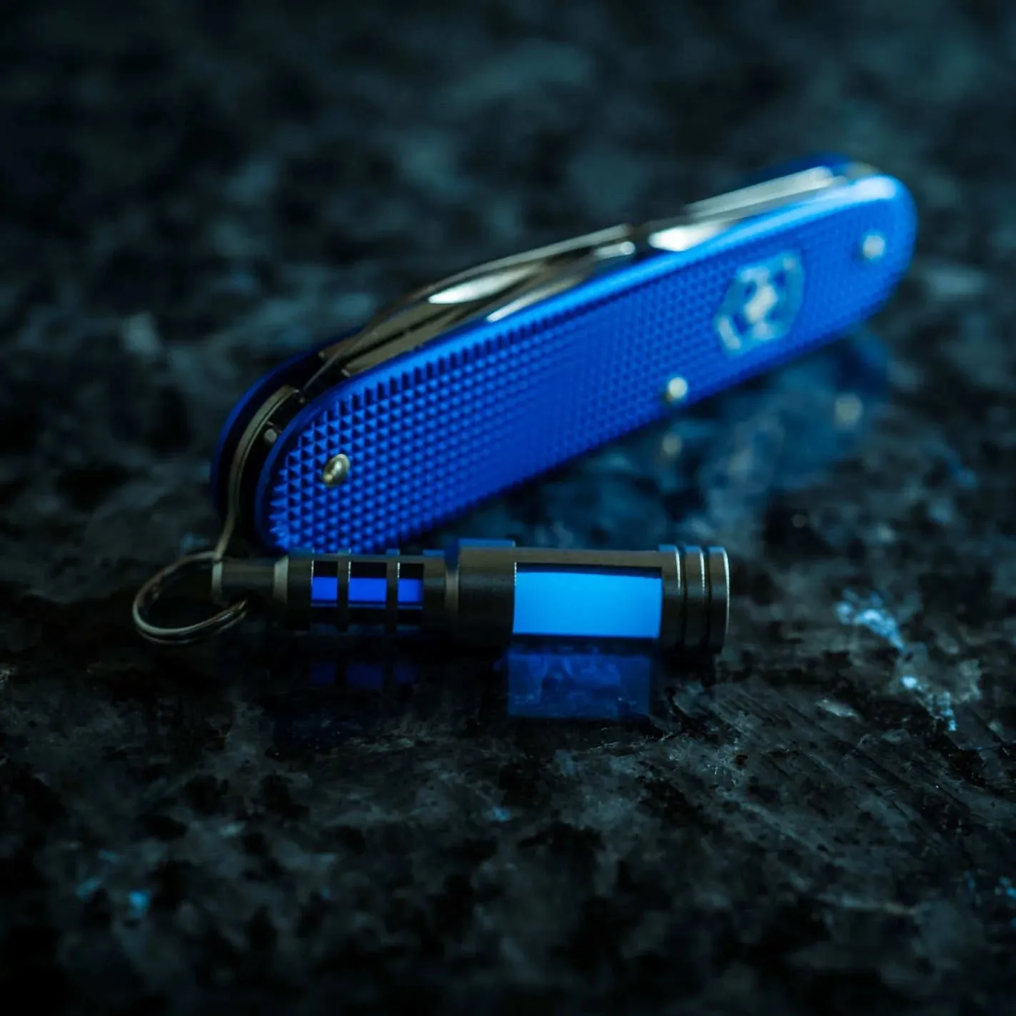TEC-SCR Isotope Chain Reaction Fob