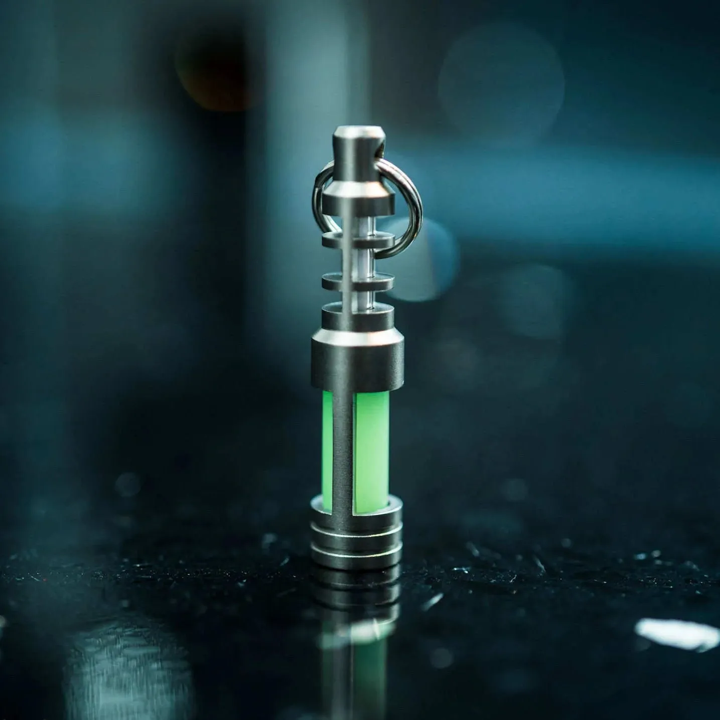 TEC-SCR Isotope Chain Reaction Fob