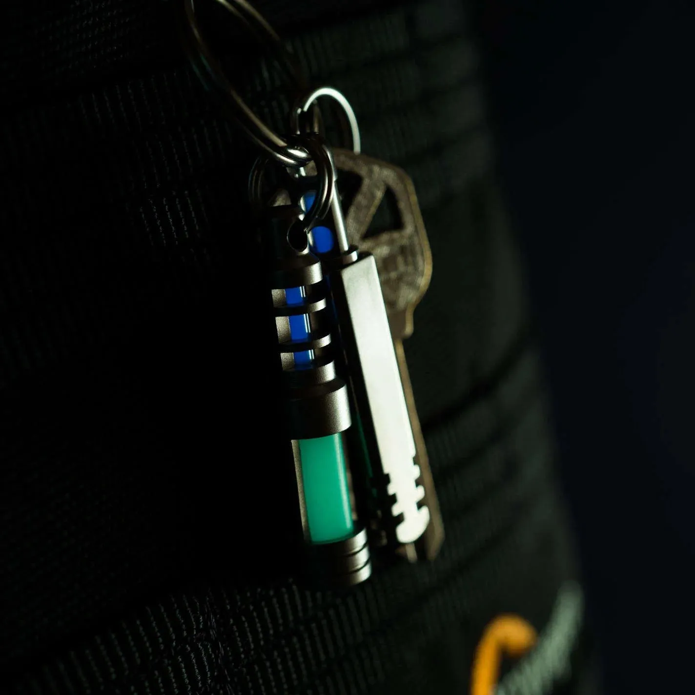 TEC-SCR Isotope Chain Reaction Fob