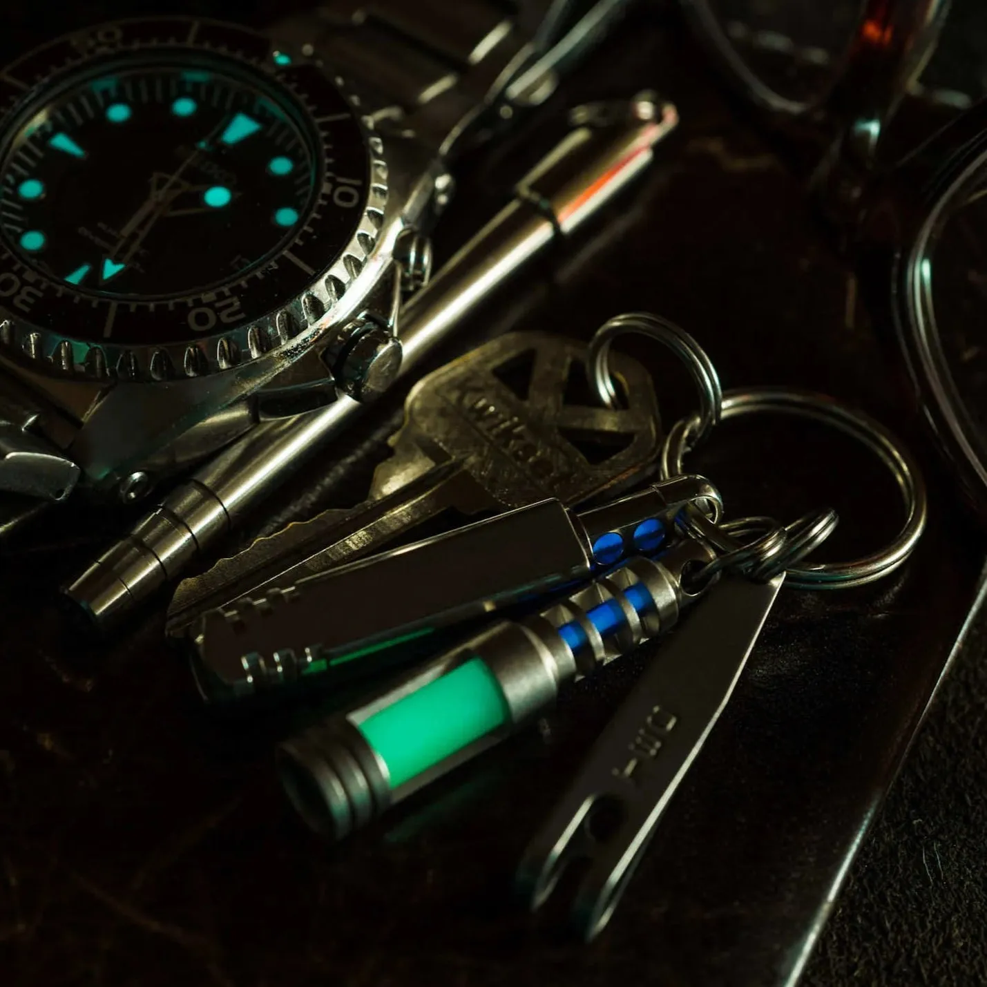 TEC-SCR Isotope Chain Reaction Fob