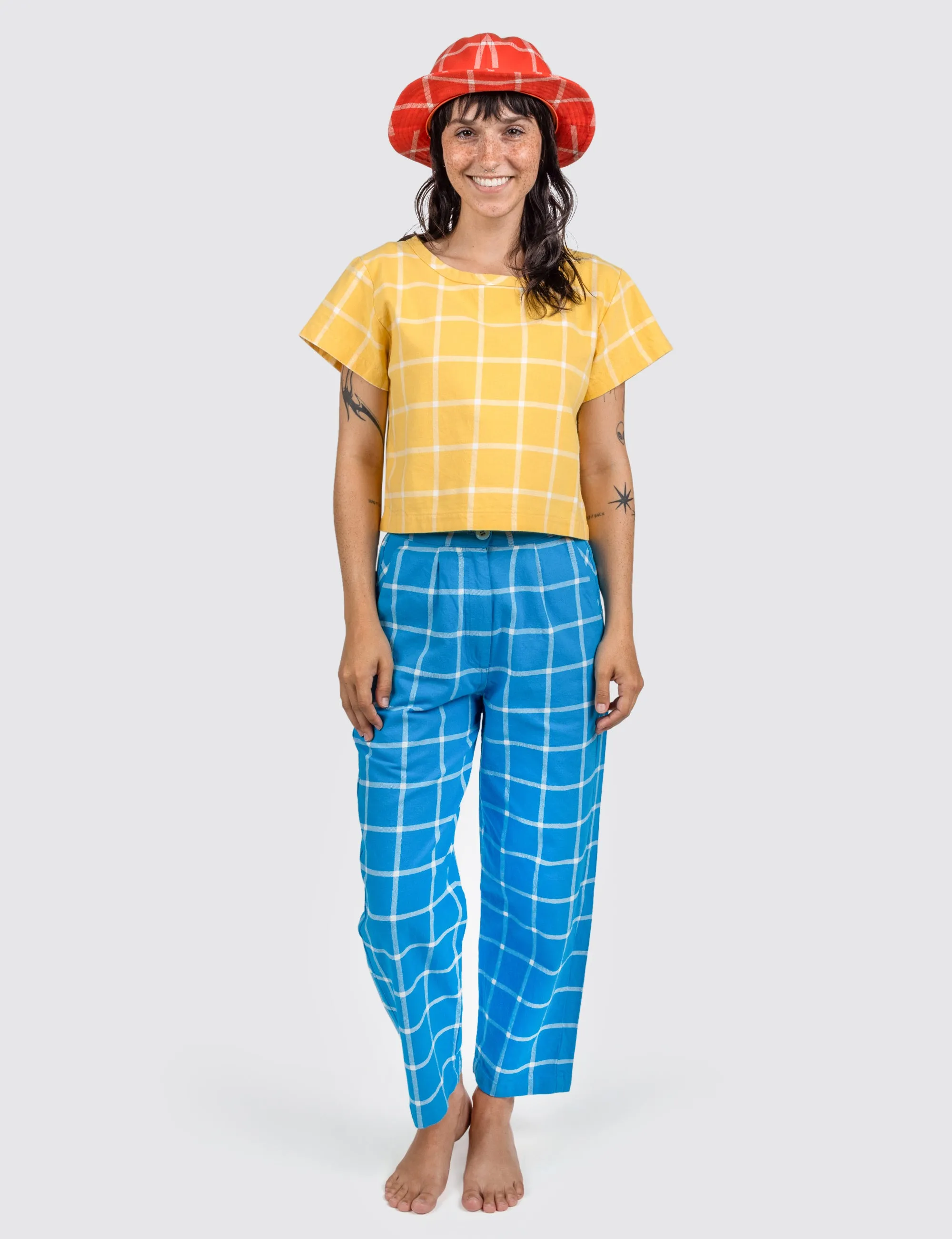 Tomato Grid Bob Hat