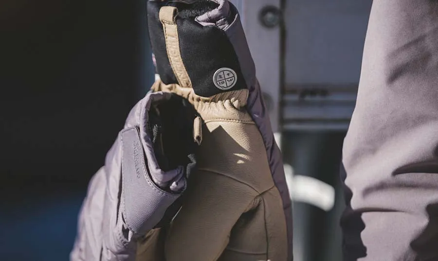 Tundra GORE-TEX Mitt - Women's