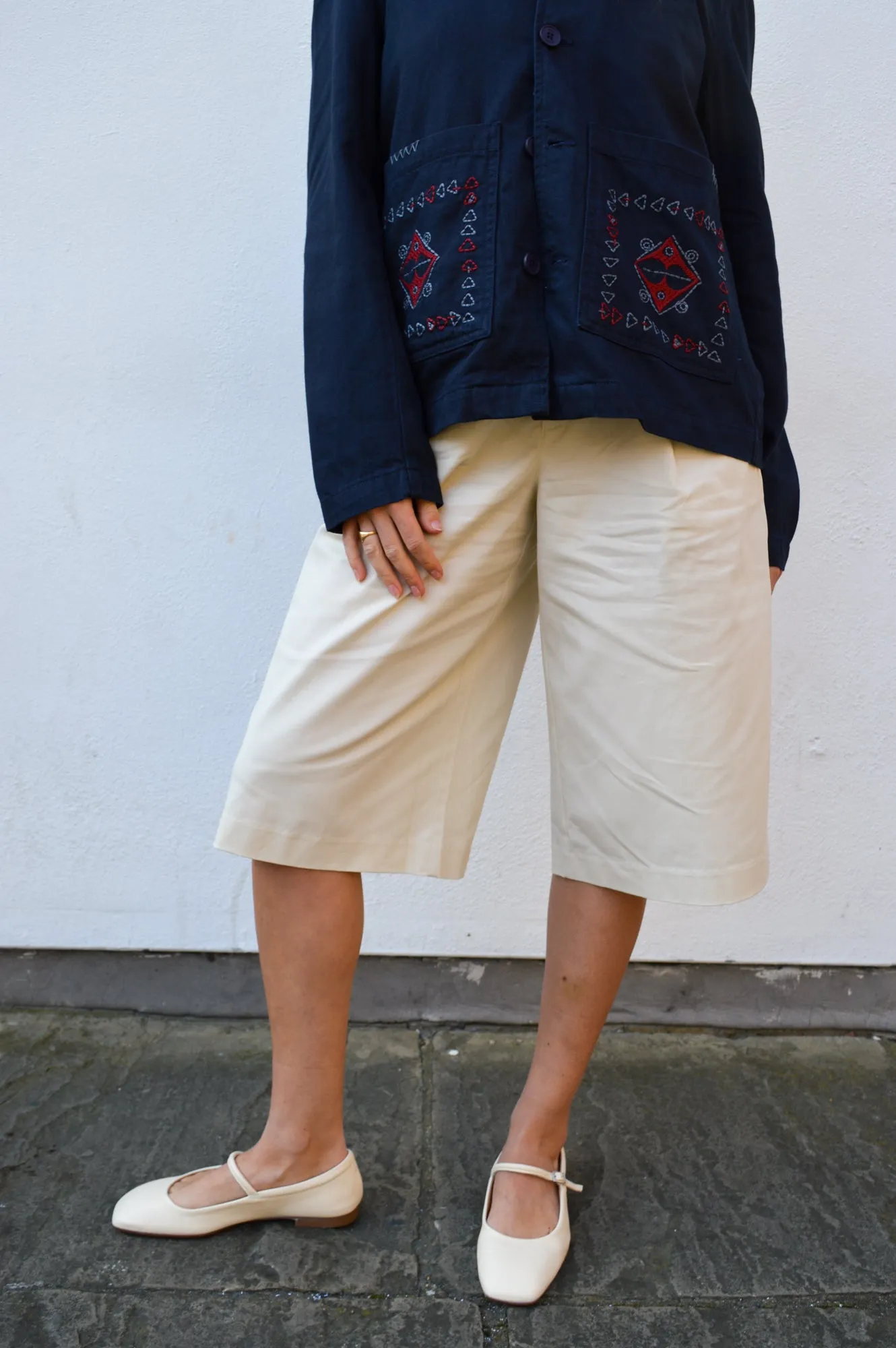Yerse Simon Natural Bermuda Shorts